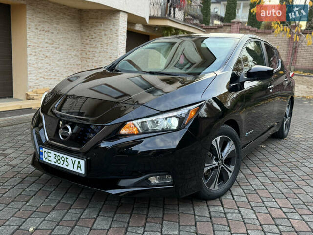 Черный Ниссан Лиф, объемом двигателя 0 л и пробегом 111 тыс. км за 11200 $, фото 1 на Automoto.ua