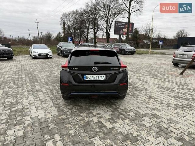 Черный Ниссан Лиф, объемом двигателя 0 л и пробегом 160 тыс. км за 11500 $, фото 12 на Automoto.ua