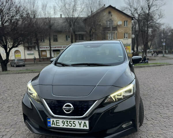 Чорний Ніссан Ліф, об'ємом двигуна 0 л та пробігом 164 тис. км за 11600 $, фото 2 на Automoto.ua