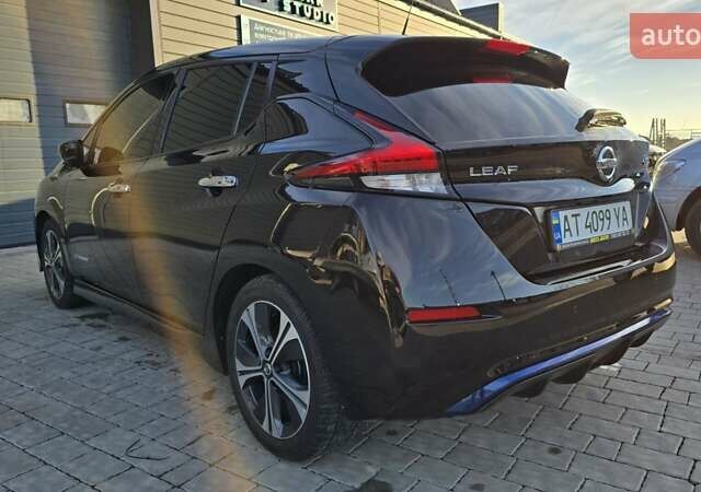 Чорний Ніссан Ліф, об'ємом двигуна 0 л та пробігом 153 тис. км за 14400 $, фото 8 на Automoto.ua