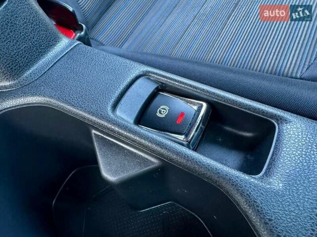 Черный Ниссан Лиф, объемом двигателя 0 л и пробегом 133 тыс. км за 11300 $, фото 48 на Automoto.ua