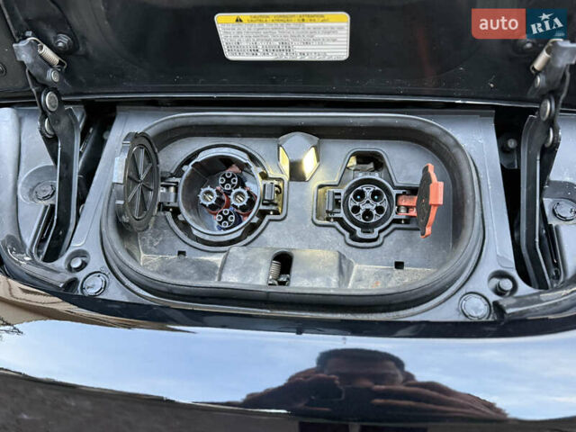 Черный Ниссан Лиф, объемом двигателя 0 л и пробегом 111 тыс. км за 11200 $, фото 40 на Automoto.ua