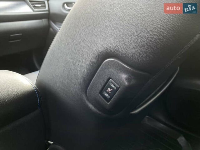 Черный Ниссан Лиф, объемом двигателя 0 л и пробегом 133 тыс. км за 12500 $, фото 38 на Automoto.ua