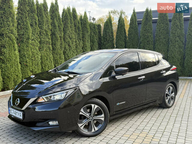 Черный Ниссан Лиф, объемом двигателя 0 л и пробегом 145 тыс. км за 11999 $, фото 9 на Automoto.ua