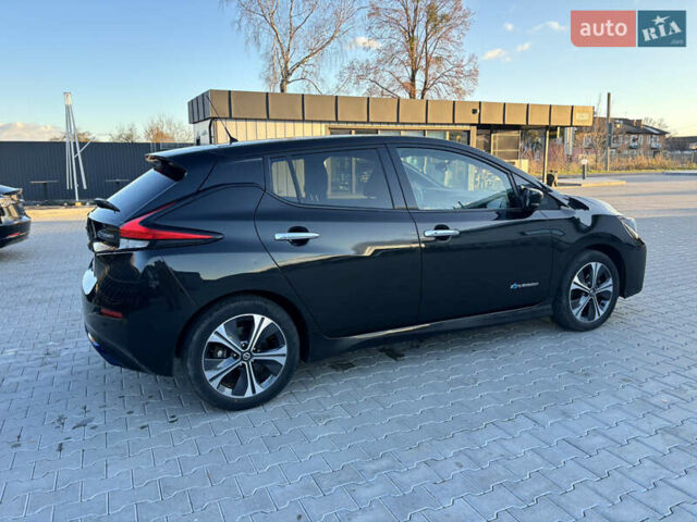 Черный Ниссан Лиф, объемом двигателя 0 л и пробегом 119 тыс. км за 11700 $, фото 12 на Automoto.ua