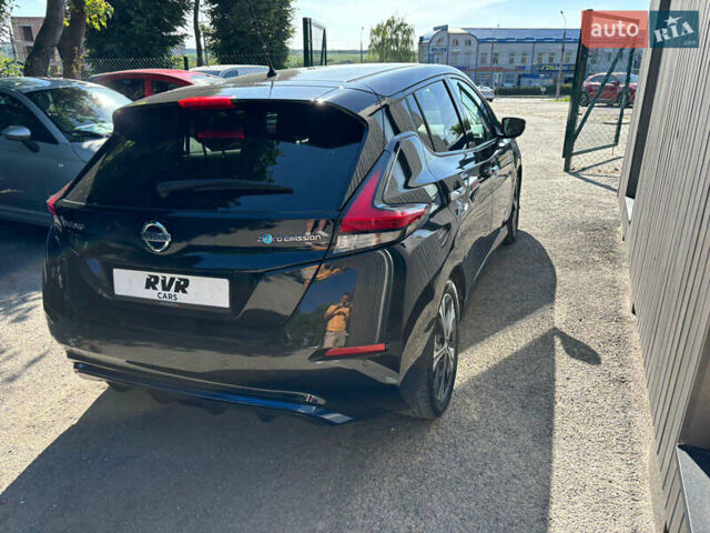 Чорний Ніссан Ліф, об'ємом двигуна 0 л та пробігом 213 тис. км за 10500 $, фото 11 на Automoto.ua