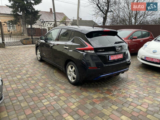 Черный Ниссан Лиф, объемом двигателя 0 л и пробегом 145 тыс. км за 12100 $, фото 9 на Automoto.ua