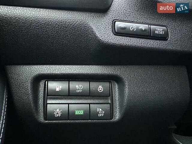 Черный Ниссан Лиф, объемом двигателя 0 л и пробегом 82 тыс. км за 11855 $, фото 16 на Automoto.ua