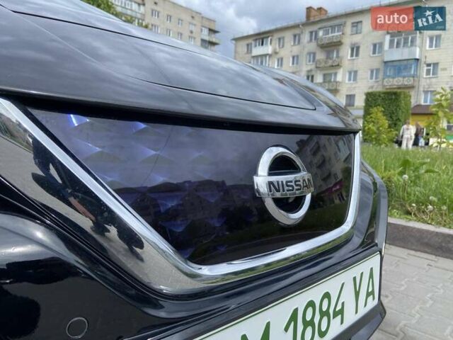 Черный Ниссан Лиф, объемом двигателя 0 л и пробегом 150 тыс. км за 11300 $, фото 5 на Automoto.ua