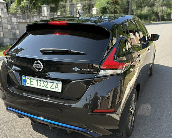 Черный Ниссан Лиф, объемом двигателя 0 л и пробегом 103 тыс. км за 13300 $, фото 3 на Automoto.ua