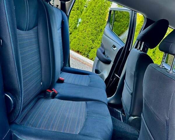 Черный Ниссан Лиф, объемом двигателя 0 л и пробегом 133 тыс. км за 11300 $, фото 21 на Automoto.ua