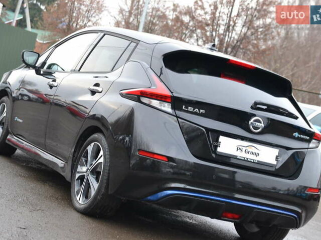 Черный Ниссан Лиф, объемом двигателя 0 л и пробегом 100 тыс. км за 11999 $, фото 9 на Automoto.ua