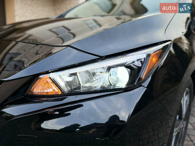 Черный Ниссан Лиф, объемом двигателя 0 л и пробегом 111 тыс. км за 11200 $, фото 38 на Automoto.ua