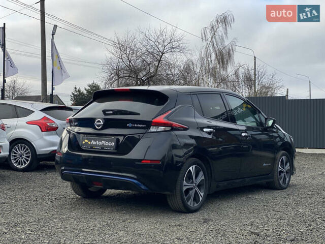 Черный Ниссан Лиф, объемом двигателя 0 л и пробегом 133 тыс. км за 12500 $, фото 10 на Automoto.ua