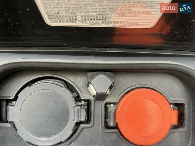 Черный Ниссан Лиф, объемом двигателя 0 л и пробегом 120 тыс. км за 11900 $, фото 42 на Automoto.ua