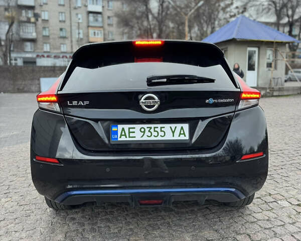 Чорний Ніссан Ліф, об'ємом двигуна 0 л та пробігом 164 тис. км за 11600 $, фото 7 на Automoto.ua