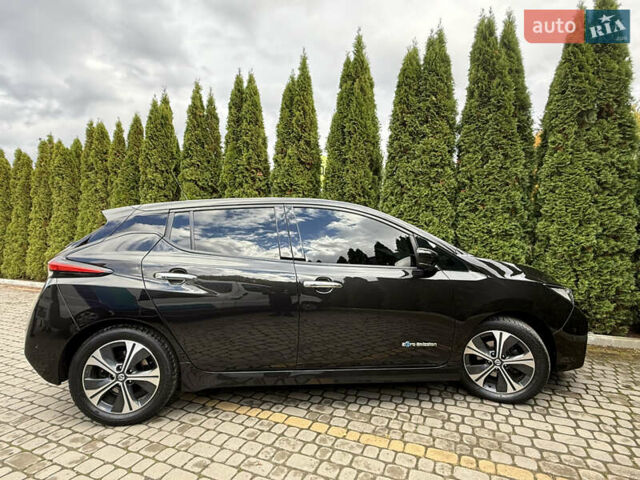 Черный Ниссан Лиф, объемом двигателя 0 л и пробегом 145 тыс. км за 11999 $, фото 44 на Automoto.ua