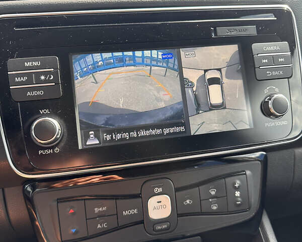 Чорний Ніссан Ліф, об'ємом двигуна 0 л та пробігом 111 тис. км за 12850 $, фото 26 на Automoto.ua