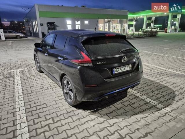 Черный Ниссан Лиф, объемом двигателя 0 л и пробегом 126 тыс. км за 12300 $, фото 3 на Automoto.ua