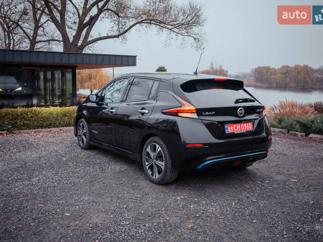 Черный Ниссан Лиф, объемом двигателя 0 л и пробегом 89 тыс. км за 13350 $, фото 15 на Automoto.ua