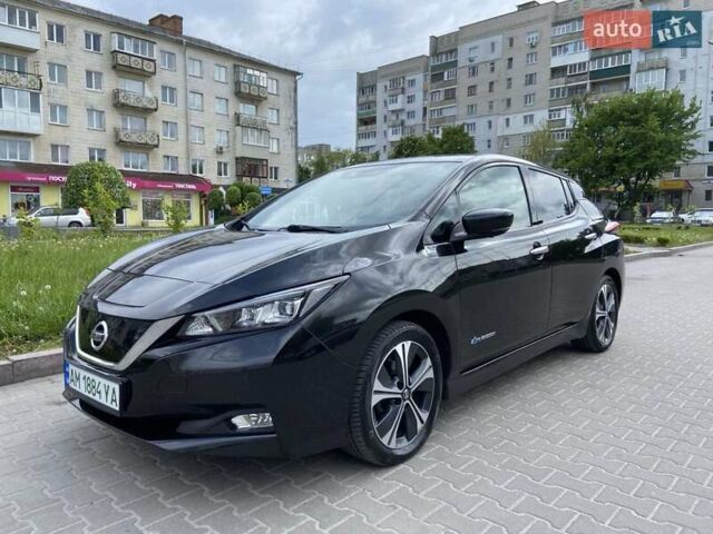 Черный Ниссан Лиф, объемом двигателя 0 л и пробегом 150 тыс. км за 11300 $, фото 10 на Automoto.ua