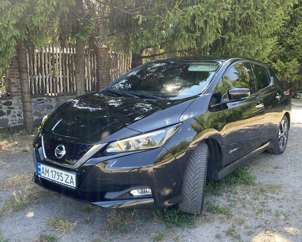 Чорний Ніссан Ліф, об'ємом двигуна 0 л та пробігом 908 тис. км за 11500 $, фото 3 на Automoto.ua