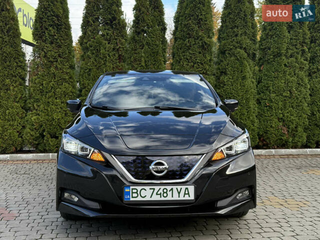 Черный Ниссан Лиф, объемом двигателя 0 л и пробегом 145 тыс. км за 11999 $, фото 2 на Automoto.ua