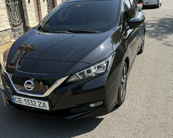 Черный Ниссан Лиф, объемом двигателя 0 л и пробегом 103 тыс. км за 13300 $, фото 1 на Automoto.ua