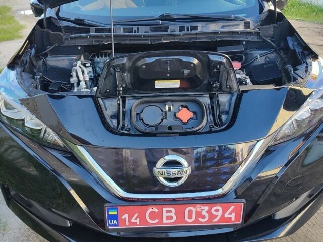 Чорний Ніссан Ліф, об'ємом двигуна 0 л та пробігом 145 тис. км за 14000 $, фото 2 на Automoto.ua