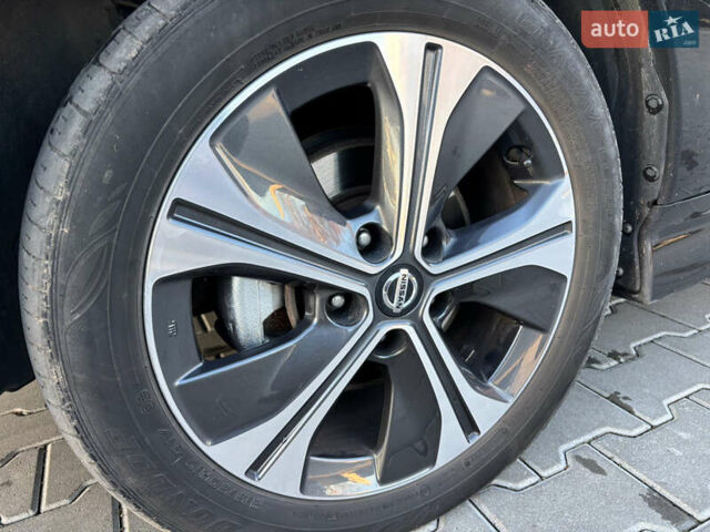 Черный Ниссан Лиф, объемом двигателя 0 л и пробегом 119 тыс. км за 11700 $, фото 52 на Automoto.ua