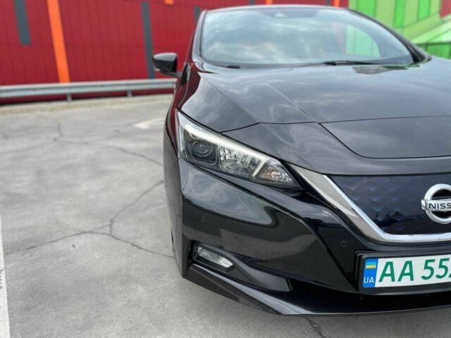 Чорний Ніссан Ліф, об'ємом двигуна 0 л та пробігом 124 тис. км за 11999 $, фото 8 на Automoto.ua