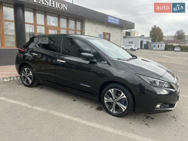 Черный Ниссан Лиф, объемом двигателя 0 л и пробегом 120 тыс. км за 11900 $, фото 7 на Automoto.ua