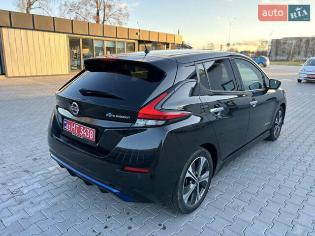 Черный Ниссан Лиф, объемом двигателя 0 л и пробегом 119 тыс. км за 11700 $, фото 10 на Automoto.ua