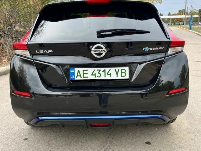 Черный Ниссан Лиф, объемом двигателя 0 л и пробегом 57 тыс. км за 14500 $, фото 8 на Automoto.ua