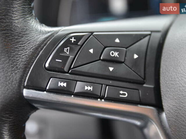 Черный Ниссан Лиф, объемом двигателя 0 л и пробегом 100 тыс. км за 11999 $, фото 24 на Automoto.ua