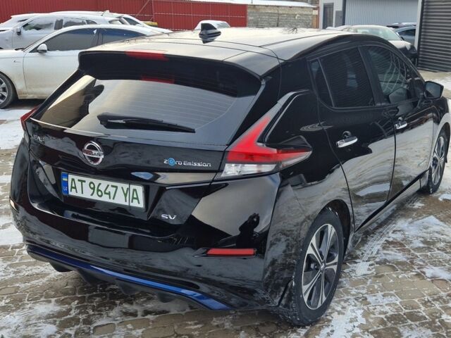 Чорний Ніссан Ліф, об'ємом двигуна 0 л та пробігом 125 тис. км за 13000 $, фото 5 на Automoto.ua