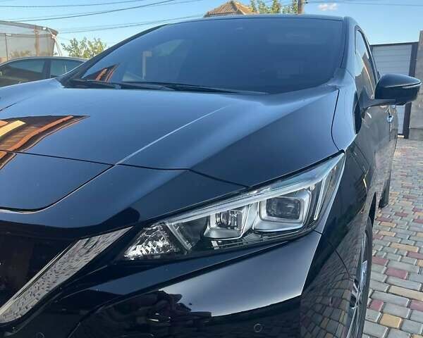 Чорний Ніссан Ліф, об'ємом двигуна 0 л та пробігом 52 тис. км за 12200 $, фото 13 на Automoto.ua