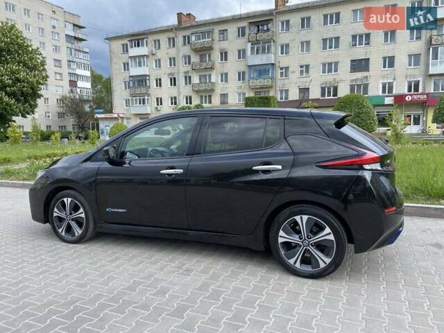 Черный Ниссан Лиф, объемом двигателя 0 л и пробегом 150 тыс. км за 11300 $, фото 12 на Automoto.ua