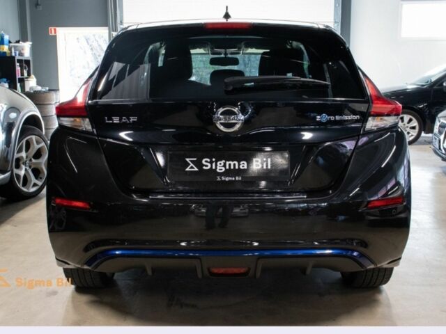 Черный Ниссан Лиф, объемом двигателя 0 л и пробегом 97 тыс. км за 343 $, фото 1 на Automoto.ua