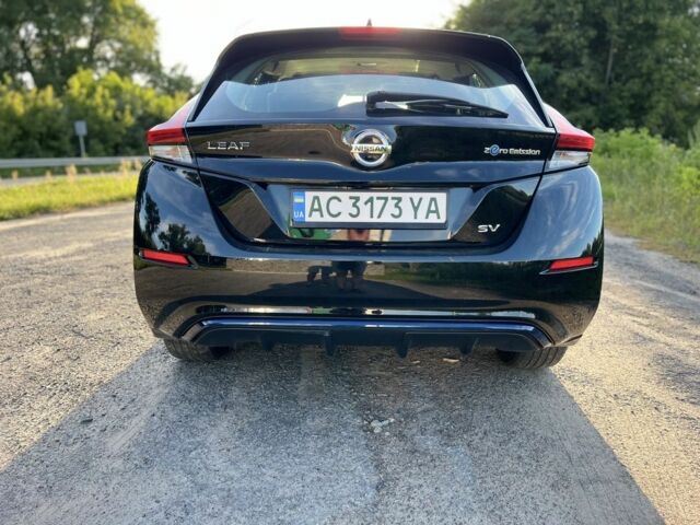 Черный Ниссан Лиф, объемом двигателя 0 л и пробегом 95 тыс. км за 12900 $, фото 6 на Automoto.ua