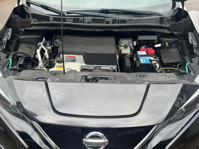 Черный Ниссан Лиф, объемом двигателя 0 л и пробегом 143 тыс. км за 10999 $, фото 7 на Automoto.ua