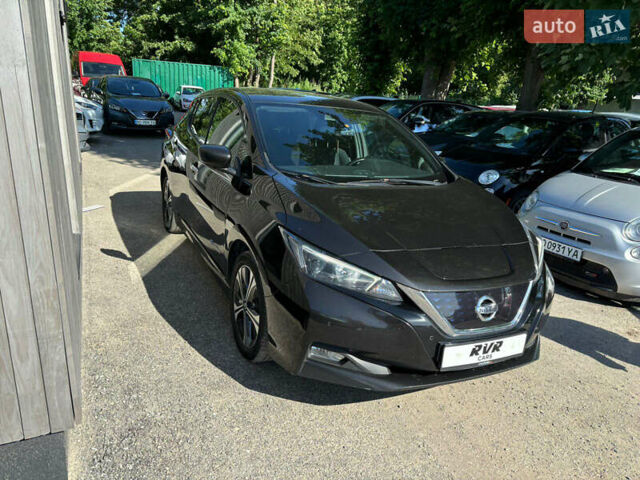 Чорний Ніссан Ліф, об'ємом двигуна 0 л та пробігом 213 тис. км за 10500 $, фото 7 на Automoto.ua