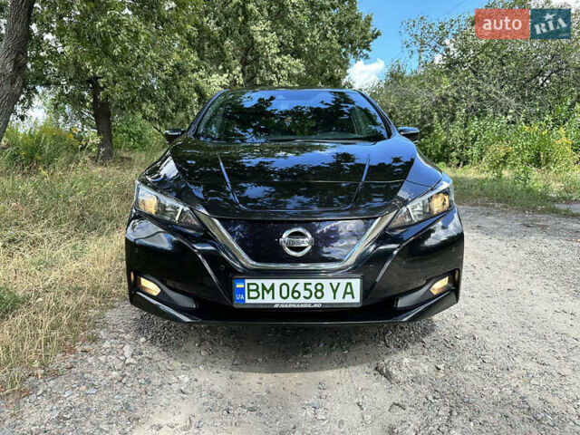 Черный Ниссан Лиф, объемом двигателя 0 л и пробегом 119 тыс. км за 13500 $, фото 3 на Automoto.ua