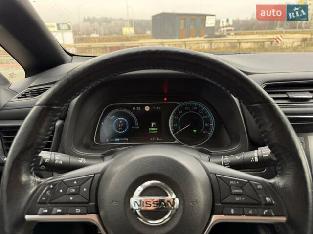Черный Ниссан Лиф, объемом двигателя 0 л и пробегом 160 тыс. км за 10500 $, фото 33 на Automoto.ua