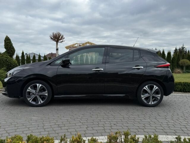 Черный Ниссан Лиф, объемом двигателя 0 л и пробегом 119 тыс. км за 12500 $, фото 5 на Automoto.ua