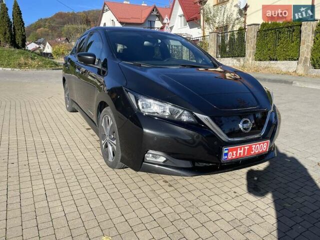 Черный Ниссан Лиф, объемом двигателя 0 л и пробегом 114 тыс. км за 12800 $, фото 7 на Automoto.ua