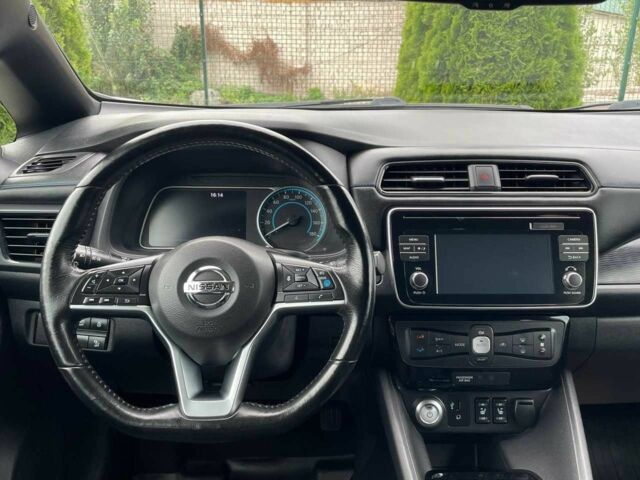 Черный Ниссан Лиф, объемом двигателя 0 л и пробегом 109 тыс. км за 13499 $, фото 10 на Automoto.ua