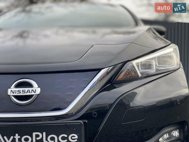 Черный Ниссан Лиф, объемом двигателя 0 л и пробегом 133 тыс. км за 12500 $, фото 58 на Automoto.ua