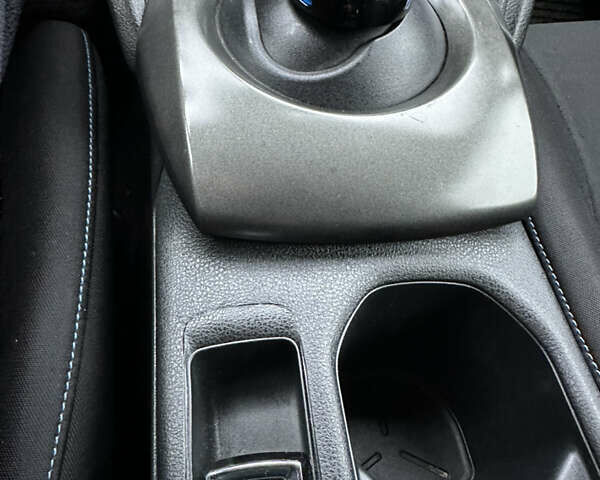 Черный Ниссан Лиф, объемом двигателя 0 л и пробегом 82 тыс. км за 11855 $, фото 17 на Automoto.ua