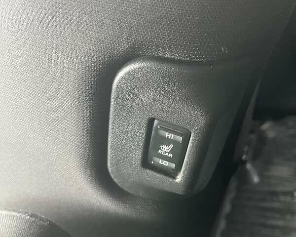 Черный Ниссан Лиф, объемом двигателя 0 л и пробегом 120 тыс. км за 11900 $, фото 33 на Automoto.ua